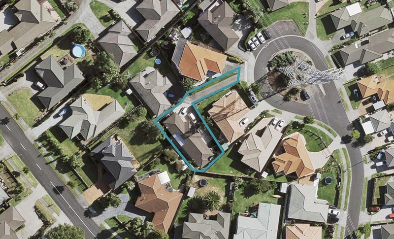 12 Frederick Reece Drive, The Gardens, Auckland - Carousel 1