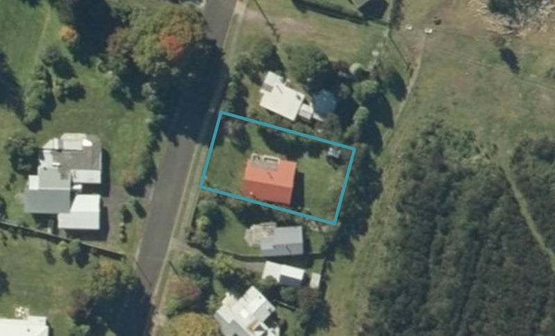 53 Te Herekiekie Street, Tūrangi - Carousel 1