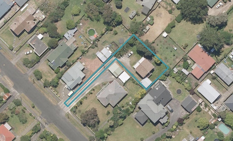 42A Caius Avenue, Gonville, Whanganui - Carousel 1