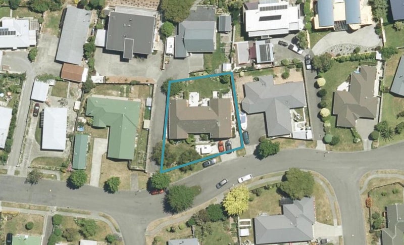 27 Endeavour Street, Riversdale, Blenheim - Carousel 1