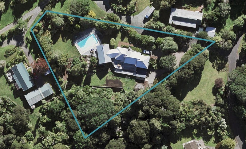 17 Kereru Grove, Greenhithe, Auckland - Carousel 1