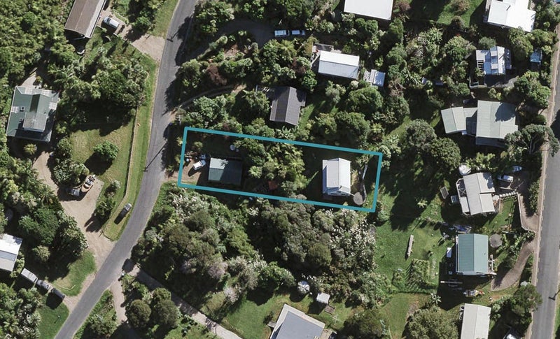 34 Kennedy Road, Surfdale, Waiheke Island - Carousel 1
