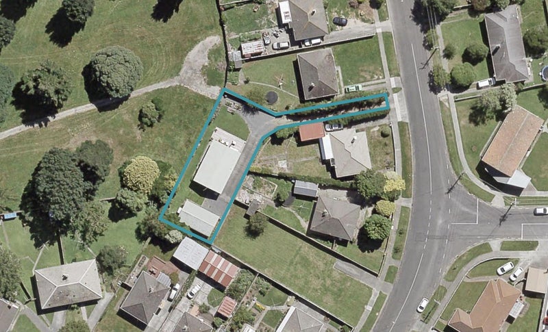25 Molesworth Street, Taita, Lower Hutt - Carousel 1