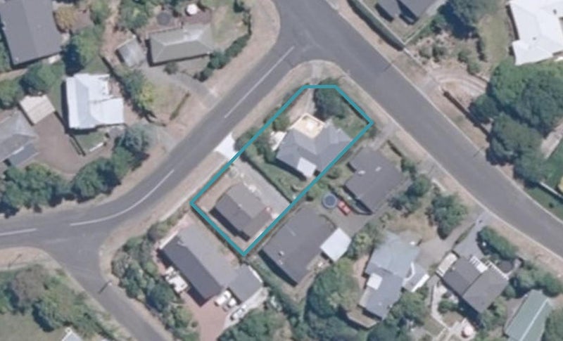 4 Boundary Road, Waipahihi, Taupo - Carousel 1