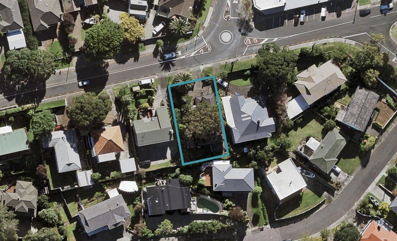 103 Frederick Street, Hillsborough, Auckland - Carousel 1