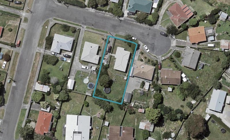 5 Matai Place, Otaki - Carousel 1