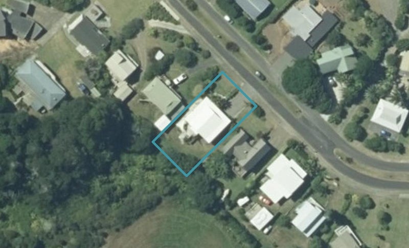 8 Grierson Close, Hahei, Whitianga - Carousel 1