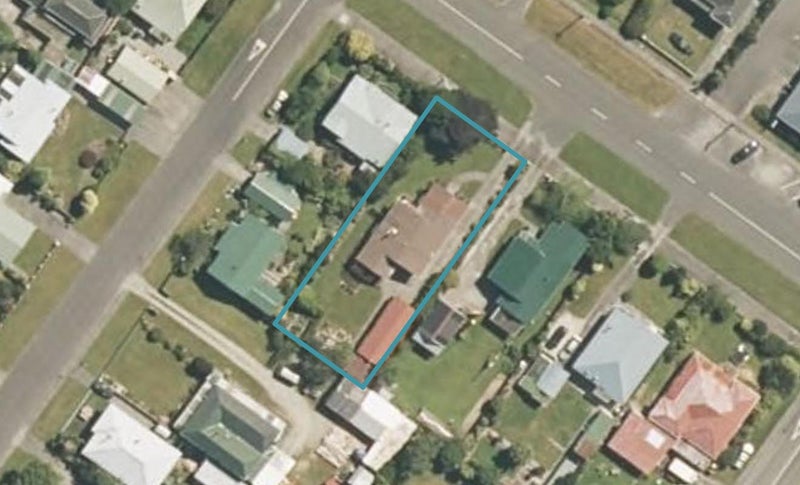 165 Hampden Street, Hokitika - Carousel 1