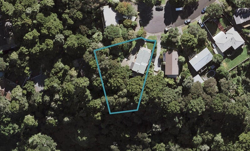 37 Ridgewood Crescent, Birkenhead, Auckland - Carousel 1