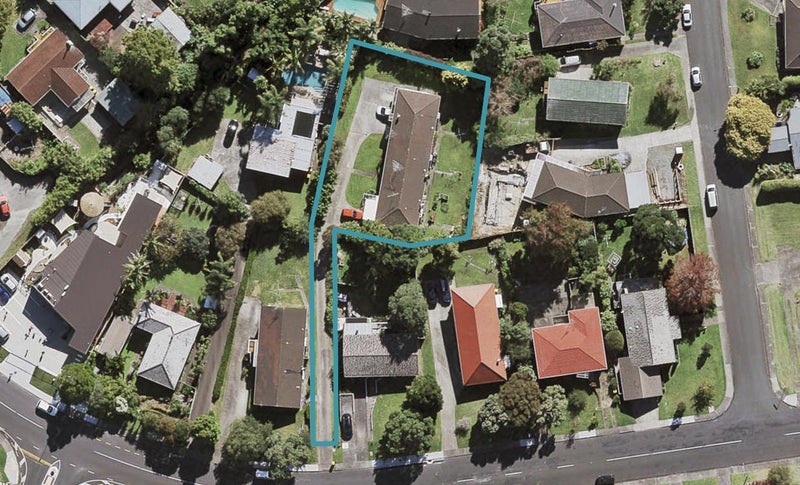 2/43 Eban Avenue, Hillcrest, Auckland - Carousel 1