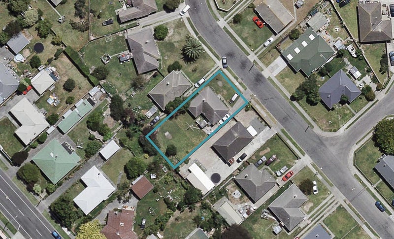 35 Constable Crescent, Onekawa, Napier - Carousel 1