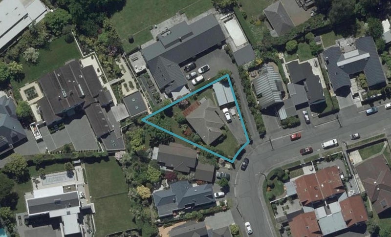 8 Highgate Avenue, Merivale, Christchurch - Carousel 1