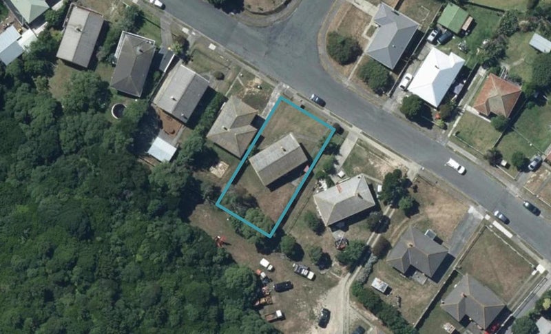58 Rangituhi Crescent, Takapuwahia, Porirua - Carousel 1