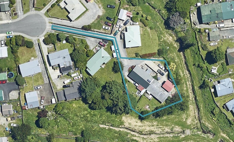 9B Peter Place, Mangakakahi, Rotorua - Carousel 1