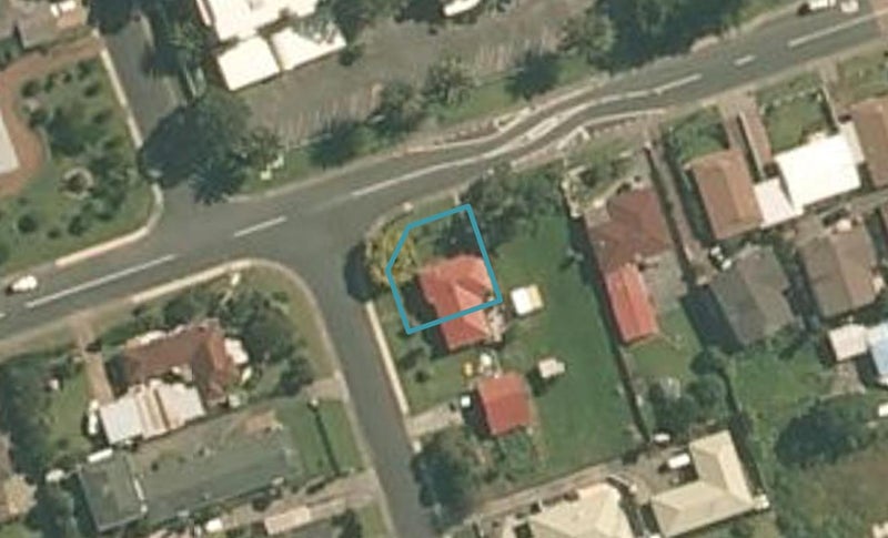 41 Elizabeth Street, Orewa, Orewa - Carousel 1