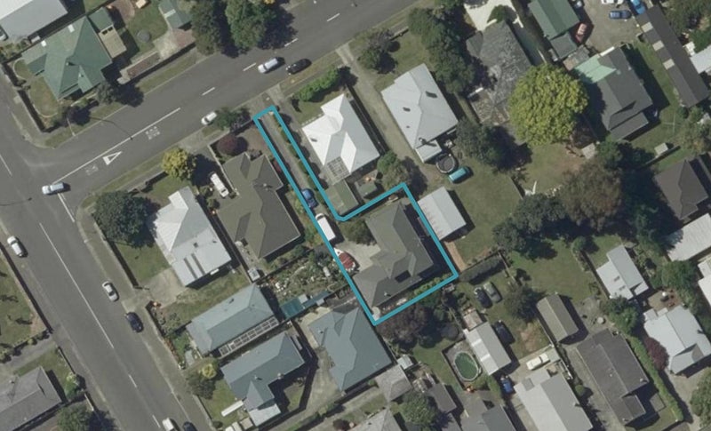 6 Limbrick Street, Terrace End, Palmerston North - Carousel 1
