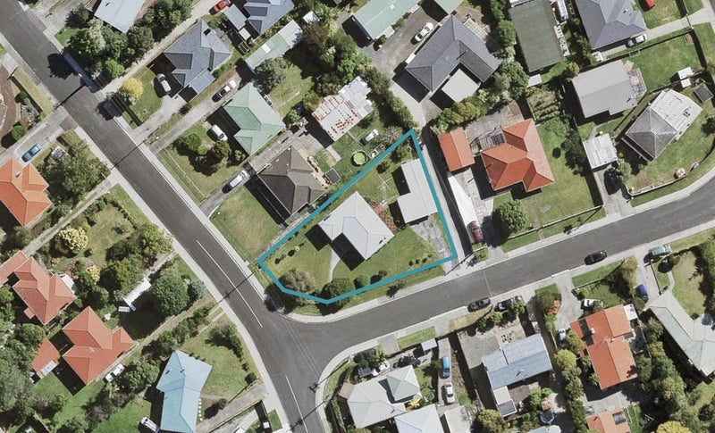 2 Mildmay Road, Henderson, Auckland - Carousel 1