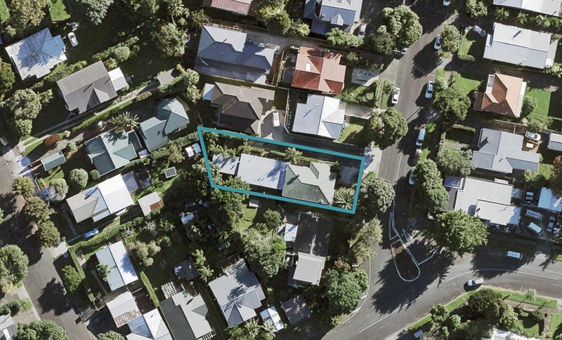 3/4 Mark Road, Mount Albert, Auckland - Carousel 1