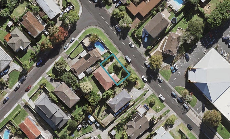 72A Eban Avenue, Hillcrest, Auckland - Carousel 1