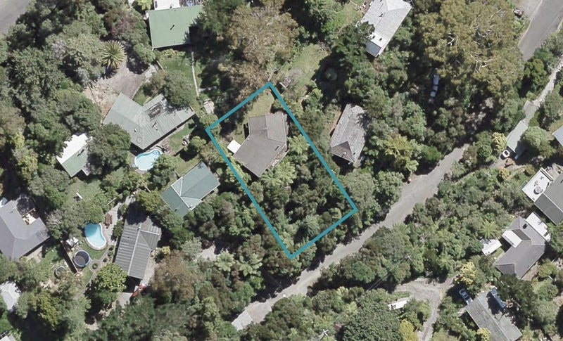 16 Winchester Avenue, Pinehaven, Upper Hutt - Carousel 1