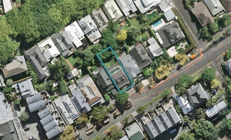 8 Collingwood Street, Freemans Bay, Auckland - Carousel 1