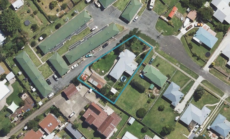 27 Wildish Street, Outer Kaiti, Gisborne - Carousel 1
