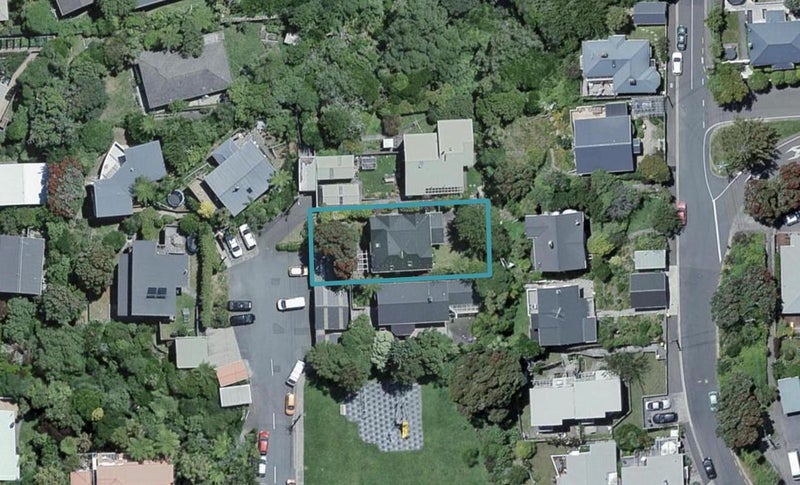 118 Creswick Terrace, Northland, Wellington - Carousel 1