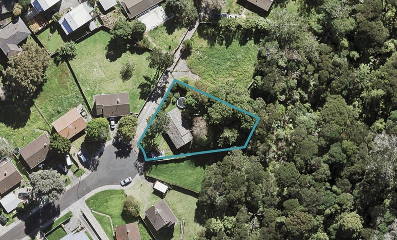 20 Gemini Place, Beach Haven, Auckland - Carousel 1