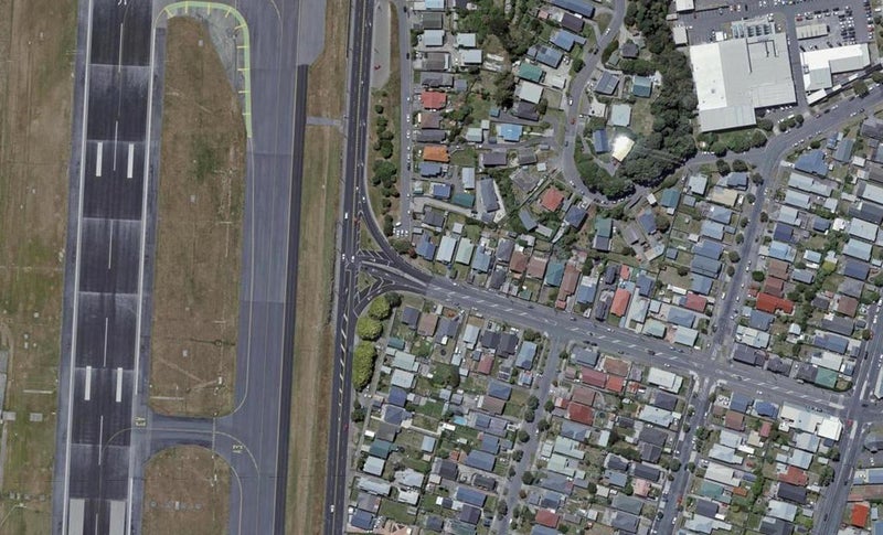 3 Caledonia Street, Miramar, Wellington - Carousel 1