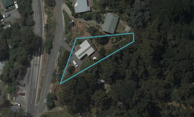 2 Bayview Road, Charteris Bay, Lyttelton - Carousel 1