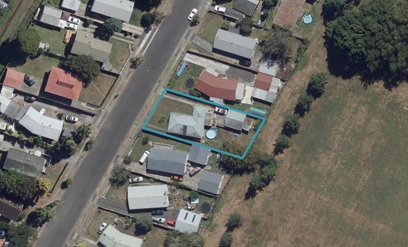 55 Karen Crescent, Dinsdale, Hamilton - Carousel 1