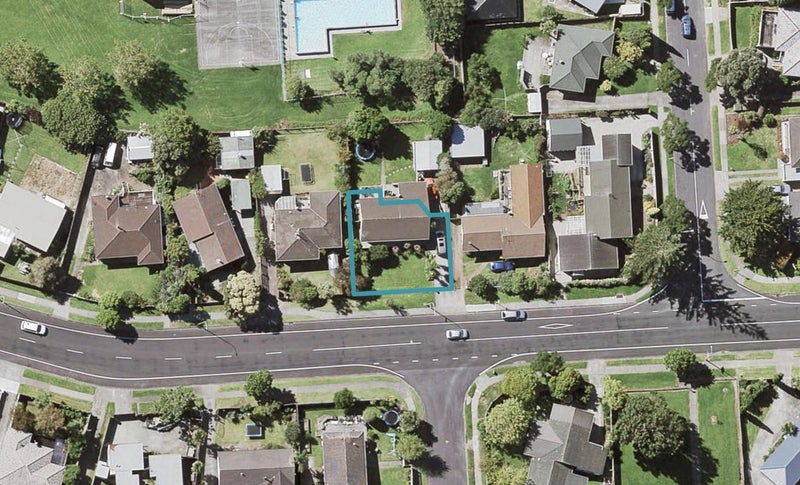 98A Gills Road, Bucklands Beach, Auckland - Carousel 1