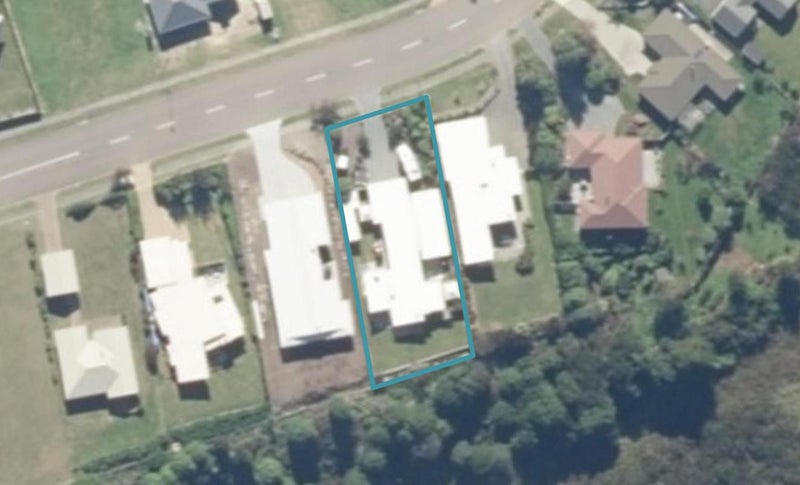 125 Lisland Drive, Taupo - Carousel 1