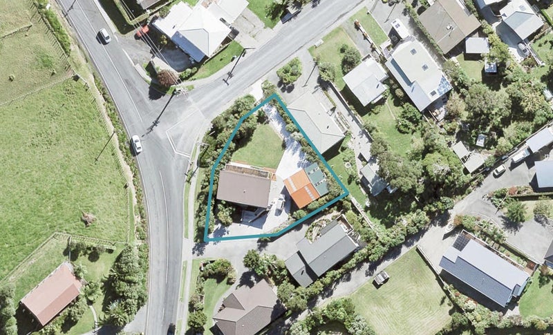 2 Alexander Road, ALGIES BAY, WARKWORTH - Carousel 1