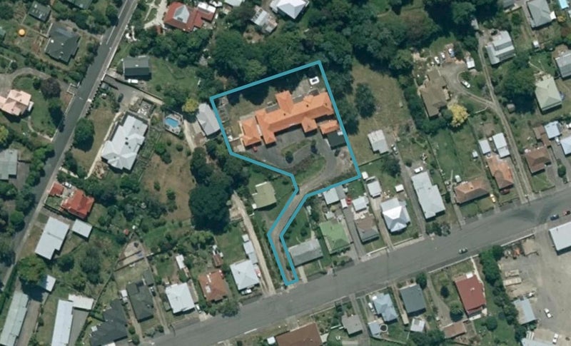 12 Waverley Street, Waipawa, Waipawa - Carousel 1