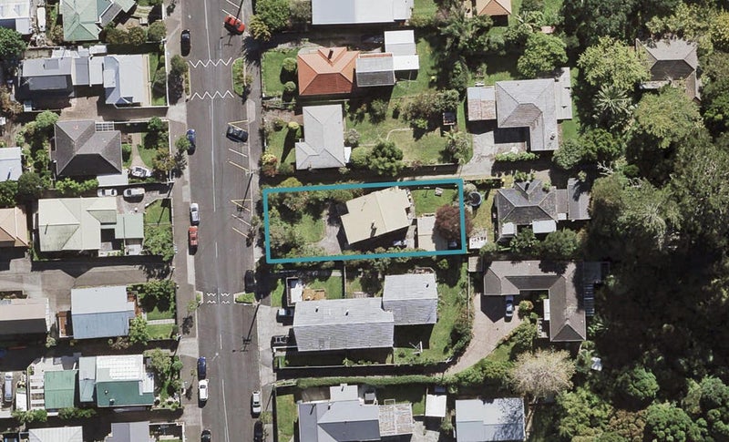 31 Mahara Avenue, Birkenhead, Auckland - Carousel 1