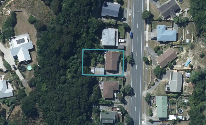 41 Omapere Street, Whitby, Porirua - Carousel 1