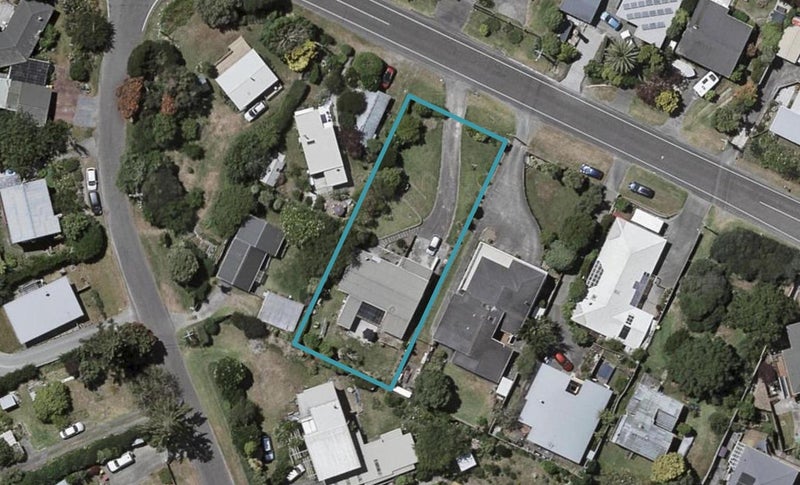 28 Makora Road, Otaihanga, Paraparaumu - Carousel 1