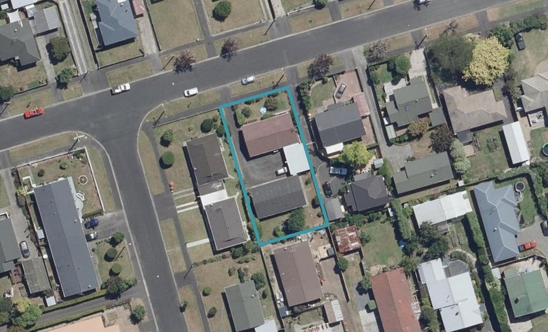 13B Winter Street, Fairfield, Hamilton - Carousel 1