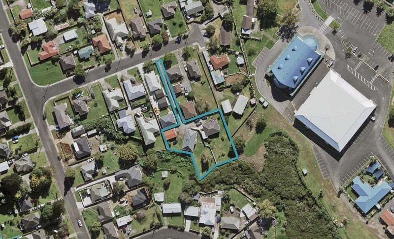 9 Hilda Road, Favona, Auckland - Carousel 1