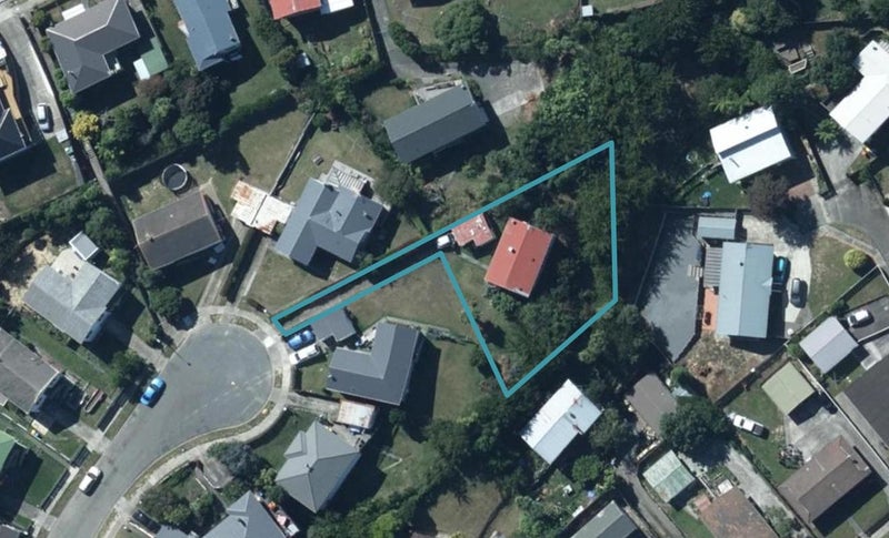 20 Excellency Terrace, Ascot Park, Porirua - Carousel 1