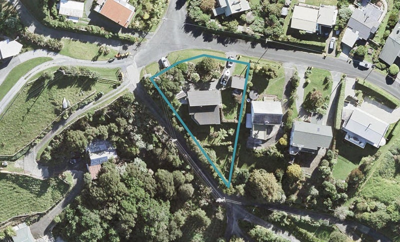 2 Lysnar Road, Warkworth - Carousel 1