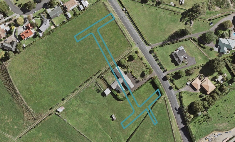 8 Woodstock Lane, Ōpaheke, Papakura - Carousel 1