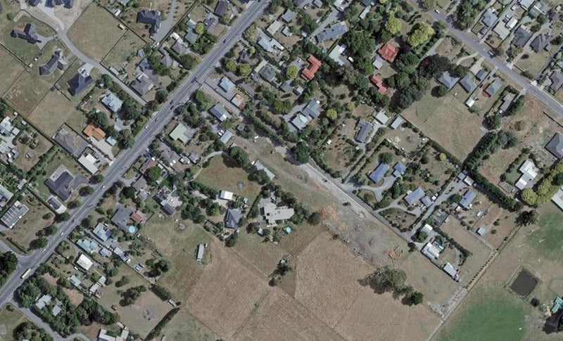 469A High Street South, Carterton - Carousel 1
