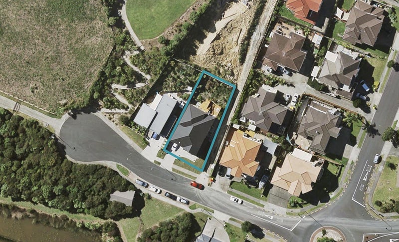 17 Living Stream Road, Albany Heights, Auckland - Carousel 1