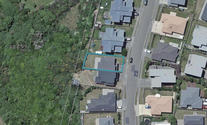 18 Cedarwood Street, Woodridge, Wellington - Carousel 1