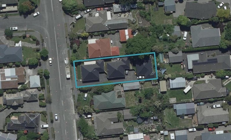 2/220 Avonhead Road, Avonhead, Christchurch - Carousel 1