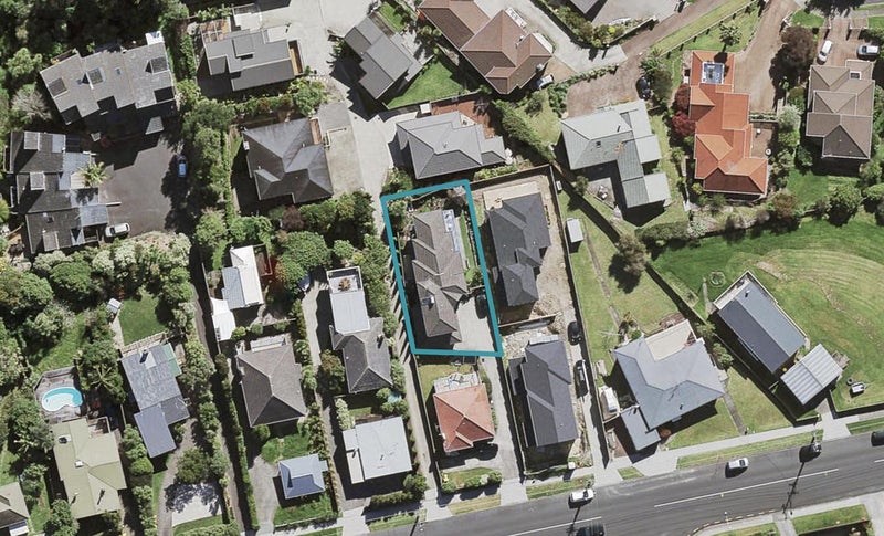 120A Coronation Road, Hillcrest, Auckland - Carousel 1
