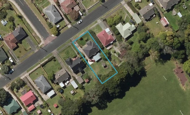 12 Mcclintock Street, Whau Valley, Whangarei - Carousel 1