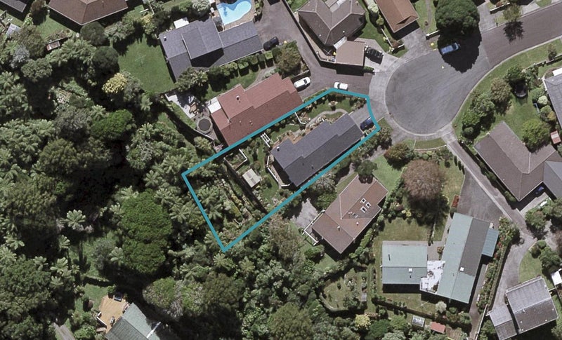 9 Hunter Place, Merrilands, New Plymouth - Carousel 1